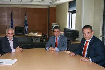 Ένταση των ελέγχων για τις συνθήκες στους εργασιακούς χώρους ζητά ο Ανδρέας Λοβέρδος