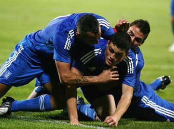 Ελπίδες… πρόκρισης στο Euro με νίκη 2-1 επί της Πορτογαλίας στο 90