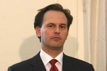 Συνάντηση Δρούτσα με τον γγ του ΟΑΣΕ εν όψει της Συνόδου της 1ης Δεκεμβρίου