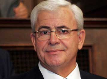 Την παραίτησή του από την ΔΕΗ υπέβαλε ο Τάκης Αθανασόπουλος