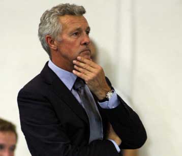 Για ανέτοιμο Ολυμπιακό μίλησε ο Κρίστιανσον, για ανωτερότητα του Ηρακλή ο Μπρόκινγκ