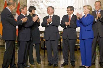 Τριγμοί και αμφιβολίες για την επικύρωση της ιστορικής συμφωνίας Τουρκίας-Αρμενίας