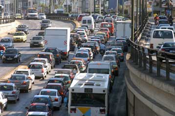 Αλλαγή στον υπολογισμό των τελών εξετάζει το υπουργείο Περιβάλλοντος