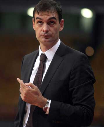 Τα εύσημα και στον Μαρκόπουλο απέδωσε ο Μπαρτζώκας