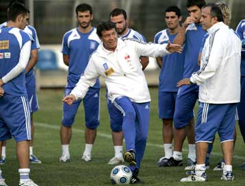 «Ελάτε για να πάμε στα μπαράζ» το κάλεσμα του Ρεχάγκελ στον κόσμο ενόψει Λουξεμβούργου