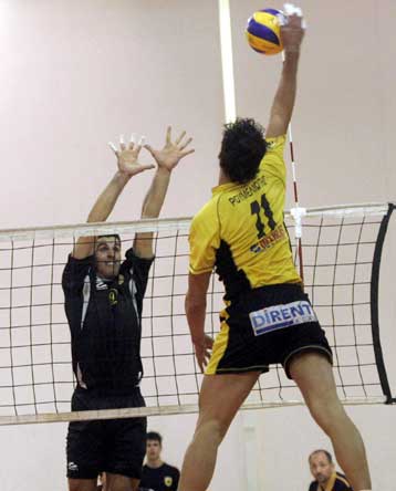 «Διπλό»… γενεθλίων από τον Αρη στον Ρουμελιώτη που θέλει «νίκη και με Ολυμπιακό»