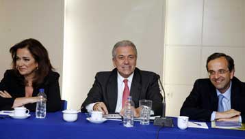 Ξεκαθαρίζουν οι διεκδικητές της ηγεσίας στη ΝΔ, παραμένει η «Βαβέλ» για τη διαδικασία