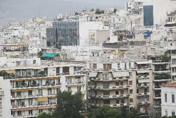 Νέα ρύθμιση για τους ημιυπαίθριους χώρους προωθεί το υπουργείο Περιβάλλοντος