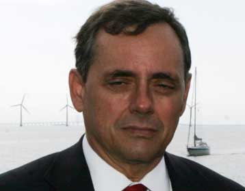 Ο Κώστας Μπίκας αναλαμβάνει αρχηγός της ΕΥΠ