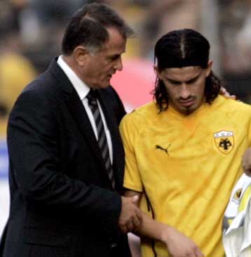 Προσπάθεια ανύψωσης του ηθικού του Μπλάνκο από τον Μπάγεβιτς