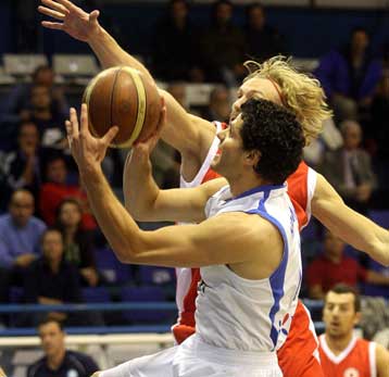 Εισιτήριο για τα προημιτελικά πήρε ο Ηρακλής, 85-69 της Νήαρ Ηστ