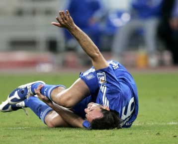 Τέσσερις μήνες εκτός δράσης ο Κυργιάκος, που υπέστη ρήξη χιαστού