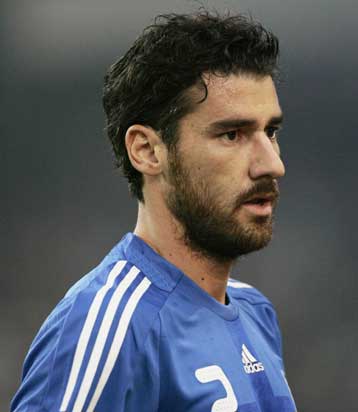 Ενοχλήσεις αισθάνεται ο Σεϊταρίδης, εν αμφιβόλω τίθεται το ντεμπούτο του με Καβάλα