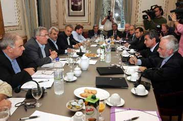 Την επόμενη εβδομάδα ξεκινά ο διάλογος για την αναμόρφωση των εργασιακών σχέσεων