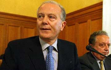 Είναι νωρίς για την απόσυρση των μέτρων στήριξης, λέει ο Γ.Προβόπουλος