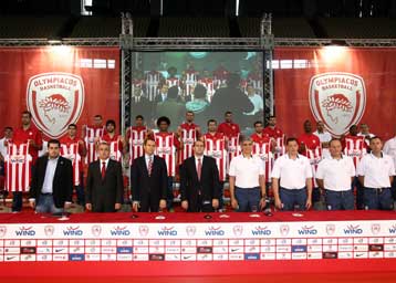 «Ερυθρόλευκοι» παίκτες έτοιμοι για… όλα τα τρόπαια