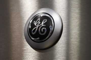 Μείωση κερδών κατά 44% για την General Electric στο τρίτο τρίμηνο
