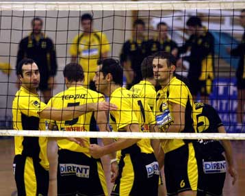 Πανηγυρισμοί από Ρουμελιώτη για σφάλμα του διαιτητή μίλησε ο Κρίστιανσον