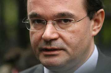 Κρίσιμα ραντεβού του Γ.Παπακωνσταντίνου για την οικονομία