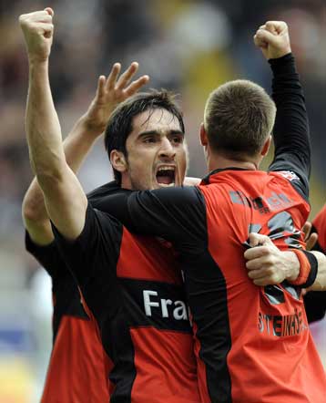 Νίκη της Αϊντραχτ με «Λύμπε» εκτελεστή και δημιουργό