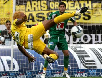 Επεισοδιακό 0-0 για Εργοτέλη και Αρη με αποβολές στο β μέρος, δοκάρι και ευκαιρίες