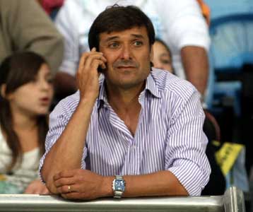 Συγνώμη από τον Καραγεωργίου, παραδέχθηκε το μέτριο παιχνίδι του Αρη ο Μαζίνιο