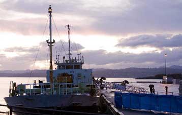 «Μπλόκο» από τις καναδικές Αρχές σε πλοίο που μετάφερε 76 επίδοξους μετανάστες