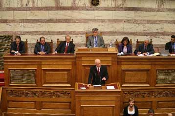 Ο σκόπελος της οικονομίας περιμένει την κυβέρνηση μετά την ψήφο εμπιστοσύνης