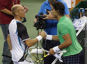 Ο Νταβιντένκο κατέκτησε το τουρνουά στη Σανγκάη με νίκη επί του Ναδάλ