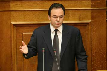 Αναγκαία η «σοβαρή και δίκαιη δημοσιονομική προσαρμογή» λέει ο Γ.Παπακωνσταντίνου