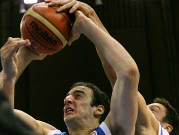 Πολύ καλή εμφάνιση του Κουφού στο φιλικό των Γιούτα Τζαζ