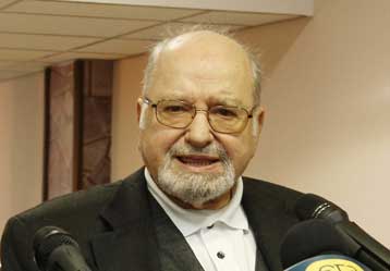 Συνάντηση με τον Λεωνίδα Κύρκο είχε ο υπουργός Εσωτερικών