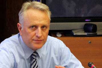 Προεδρικά διατάγματα λύνουν τον γρίφο των αρμοδιοτήτων των νέων υπουργείων