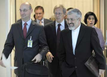 «Εμπόδιο στις συνομιλίες για τα πυρηνικά η παρουσία της Γαλλίας» λέει το Ιράν