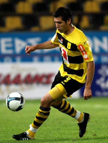 Χάνει την ΑΕΚ ο Νάτσο Γκαρσία, επιστρέφει ο Ρονάλντο Γκιάρο