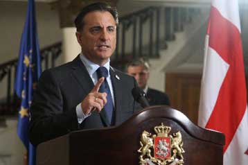 Ο Αντι Γκαρσία «ντύνεται» Σαακασβίλι σε φιλμ για τον πόλεμο στον Καύκασο