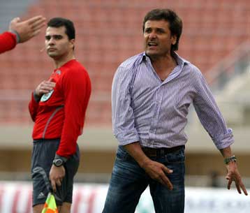 Σε απολογία ο Καραγεωργίου και μαζί του… εννέα ΠΑΕ