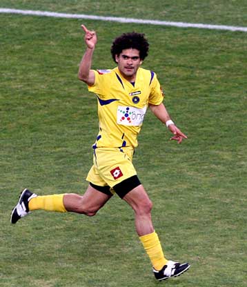 «Χαμόγελα» στον Αστέρα Τρίπολης για το ιταλικό διαβατήριο του Καρντόσο