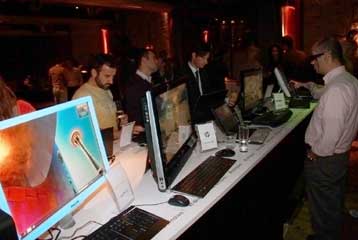 Τρία χρόνια μετά τα Vista, η Microsoft λανσάρει τα Windows 7