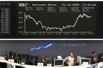 Ανοδικά οι ευρωπαϊκές αγορές, πτώση της τελευταίας στιγμής στη Γουόλ Στριτ την Τετάρτη