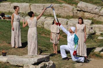 Ξεκίνησε το ταξίδι της Ολυμπιακής Φλόγας με τελικό προορισμό το Βανκούβερ