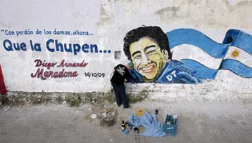 «Έχω πέντε χρόνια μακριά από τα ναρκωτικά» εξομολογήθηκε ο Μαραντόνα