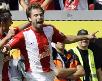 Ο Ίβανσιτς σκέφτεται τον Παναθηναϊκό και δεν αποκλείει την επιστροφή στην Ελλάδα