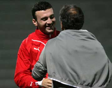 Με Τοροσίδη η αποστολή του Ολυμπιακού για τον αγώνα με τον Εργοτέλη