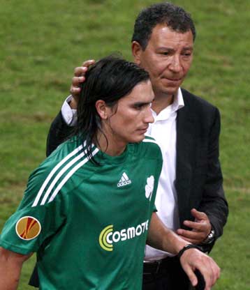 Για τον Τεν Κάτε σημασία έχει το αποτέλεσμα και για τον Σισέ η πρόκριση