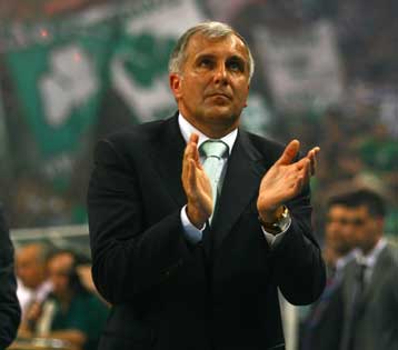 Ευχαριστημένος από την… αφύπνιση του Διαμαντίδη ο Ομπράντοβιτς