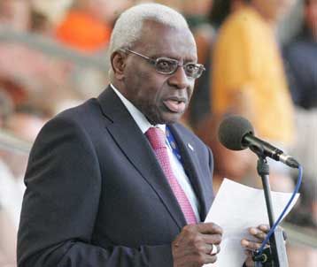 Ανέβαλε το ταξίδι για τη Σεμένια ο πρόεδρος της IAAF