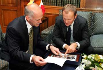 «Ναι» στην ένταξη της Τουρκίας, αν ανταποκριθεί στις υποχρεώσεις της, λέει η Αθήνα