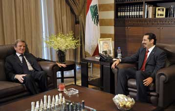 Η σύλληψη ενός ακτιβιστή οδήγησε σε ματαίωση της μετάβασης Κουσνέρ στη Συρία