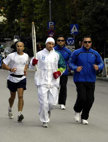 Το Μέτσοβο τελευταίος σταθμός της Φλόγας την τρίτη ημέρα της Λαμπαδηδρομίας